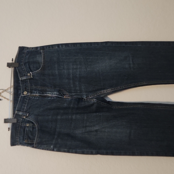 Levis Straight Leg Leg Jeans - Picture 2 of 4